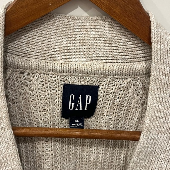 GAP Women's XL 100% cotton beige Button-Up Cardigan - Picture 2 of 6